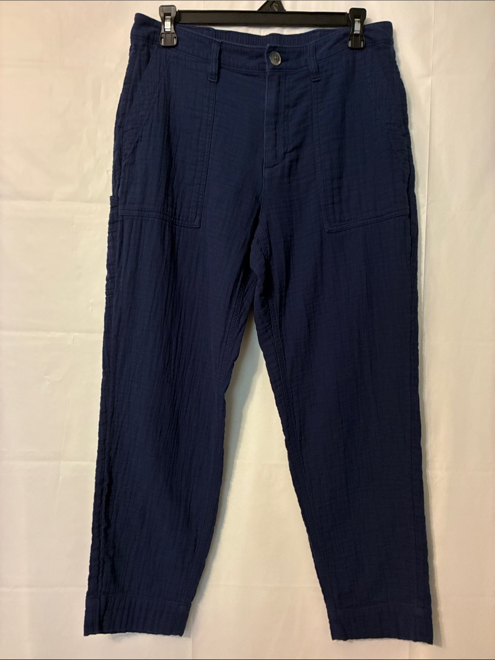 Women’s Casual Old Navy 100% Cotton Pants. Navy blue, flat front pockets